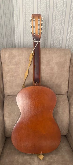 Семиструнная гитара (струны D’Addario)