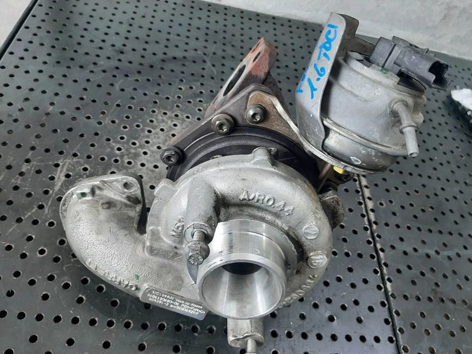 Turbina 1.6 tdci citroen berlingo c4 c3 c5 ford c-max focus 3 galaxy mondeo 4 mazda 3 9686120680