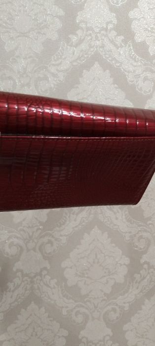 Продаётся кошелёк женский