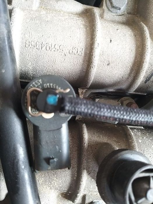 Injector 1.9 d 0445110243 opel astra h vectra c signum zafira saab 9-3 saab 9-5