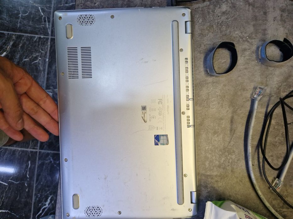 Продам ноутбук ASUS VIVOBOOK X420U