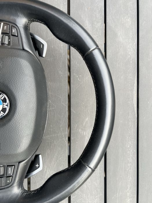 Bmw F10 спортен волан с пера и въбрация