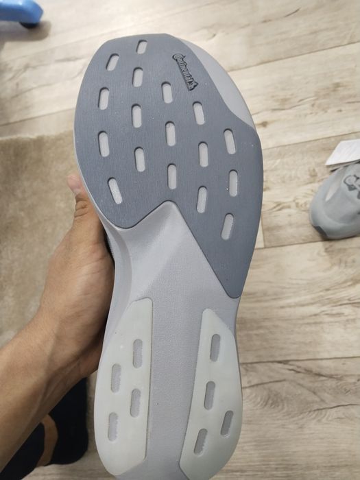 Кросовки ADIZERO