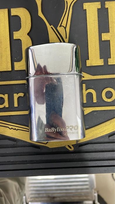 Продам машинку babyliss для барбера(парикмахера)