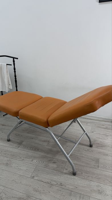 Кушетка косметологическая