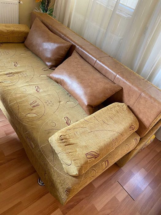 pat matrimonial si pat metalic , plus canapea