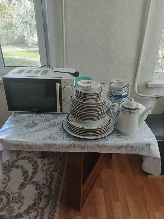 Продам только посуда осталось