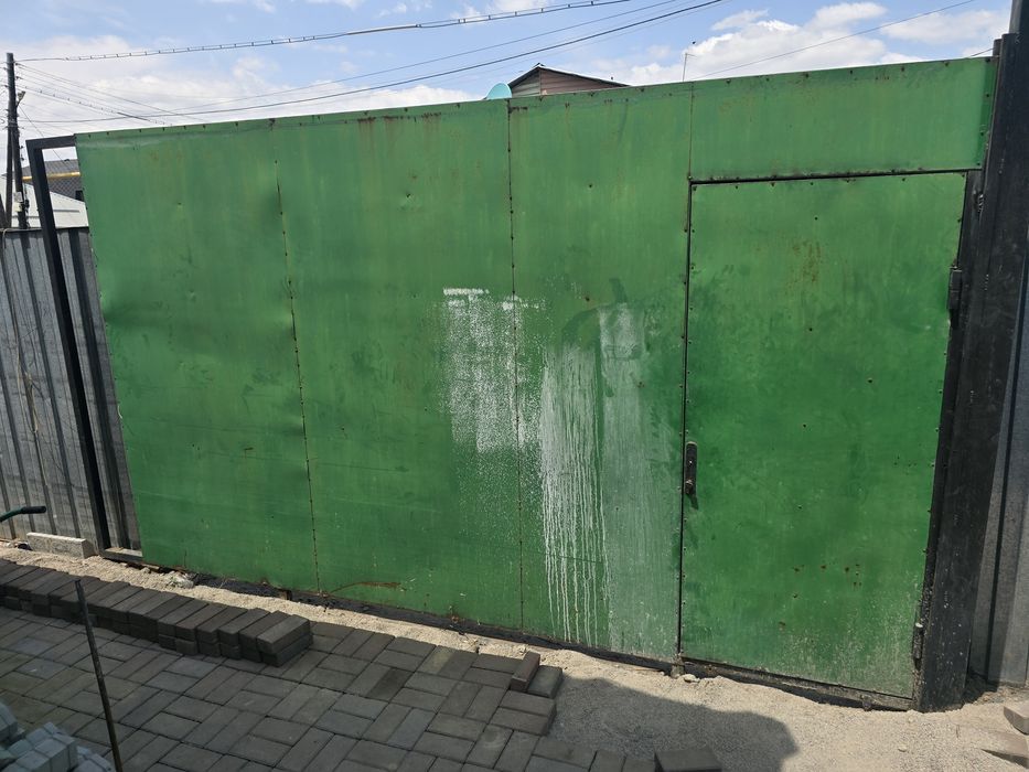 Ворота откатные с калиткой