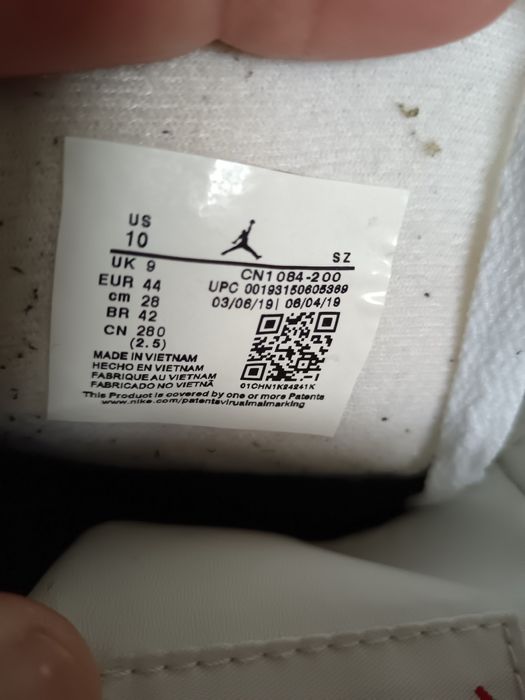 Air Jordan 4 Retro OG