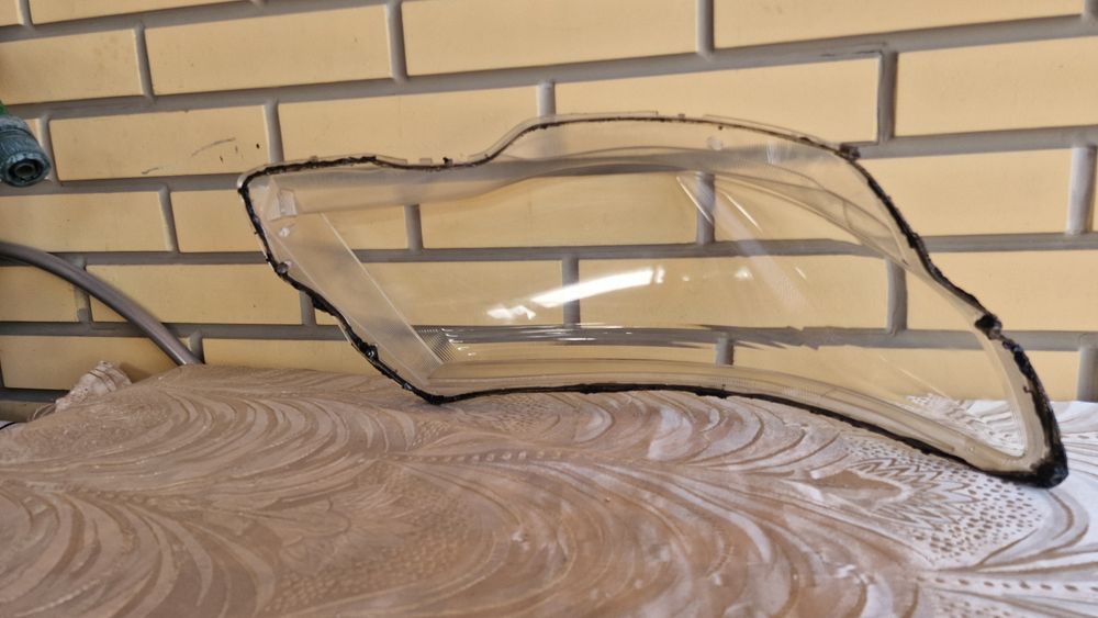 Автостекло на Subaru Forester