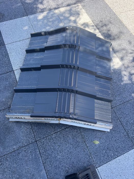 Panouri acoperis cu coama 4cm grosime gri antracit ral 7016