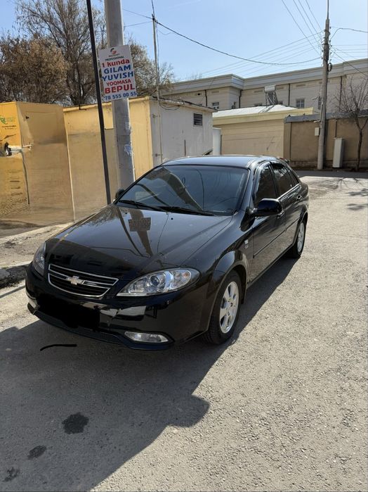 Gentra srochna sotiladi, kraska toza, bez lyuk, kreditga ham sotiladi.