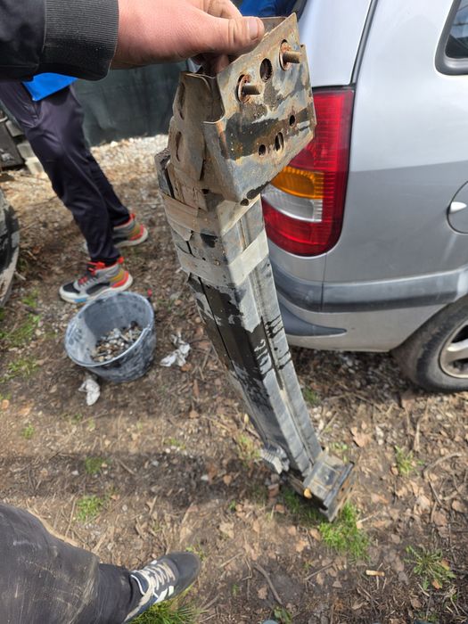 Греда за Chrysler Voyager предна 2005 година