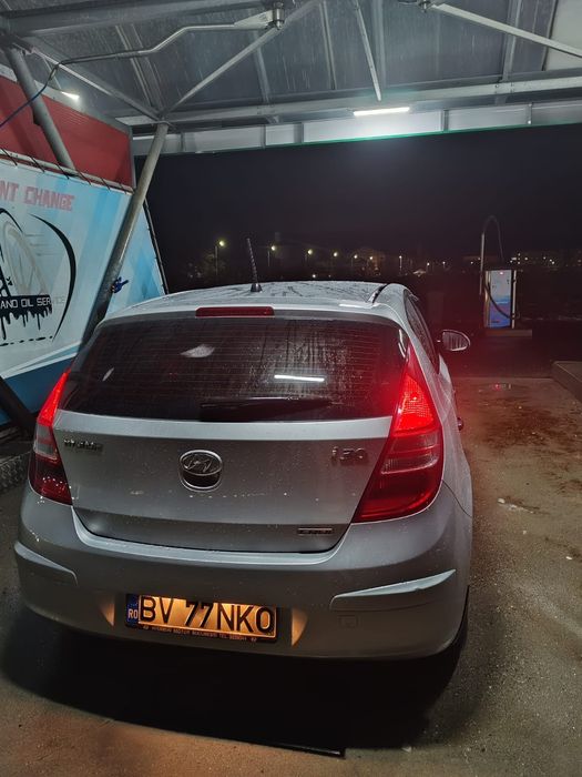 Vând Hyundai i30