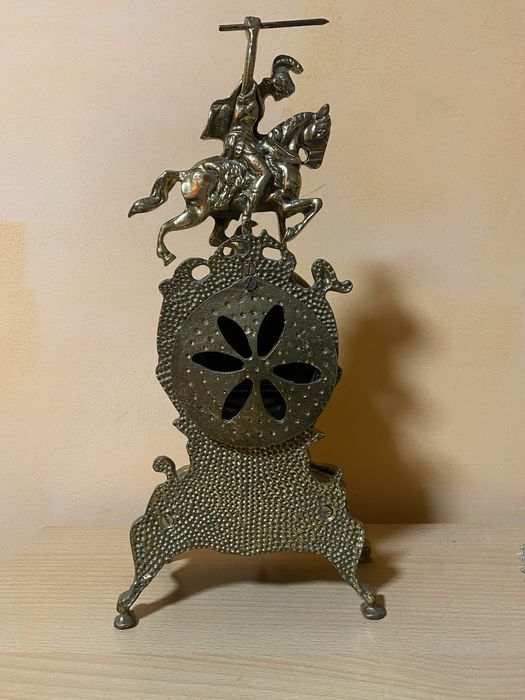Ceas  din bronz - semineu