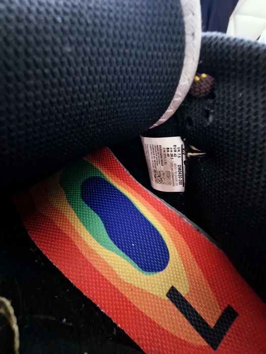 Продам  Кроссовки Nike | 42 размер