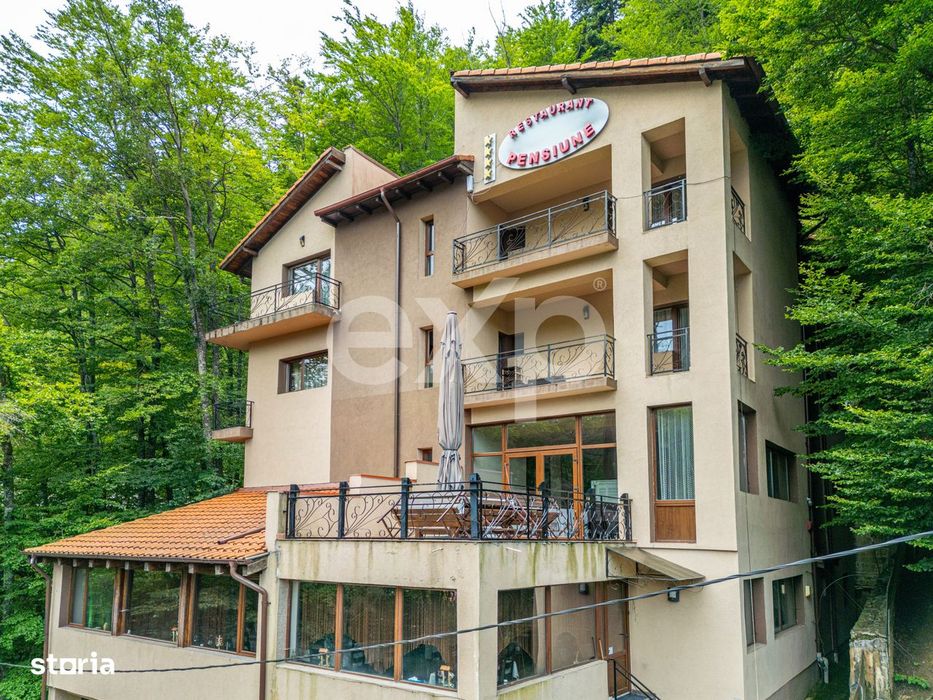 Pensiune in Sinaia de inchiriat cu Restaurant  si vedere panoramica la