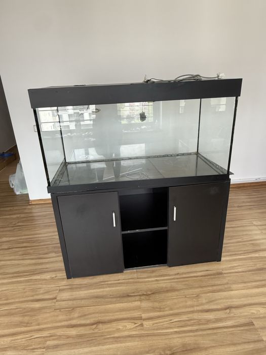 Acvariu imens 400 l + masa