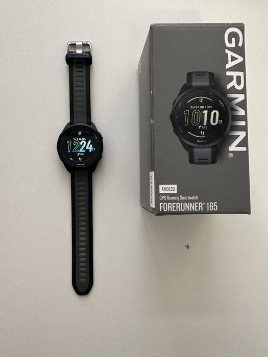 Срочно продам часы Garmin 165 forunner в идеале
