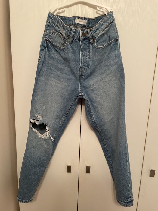 Blugi in stare excelenta