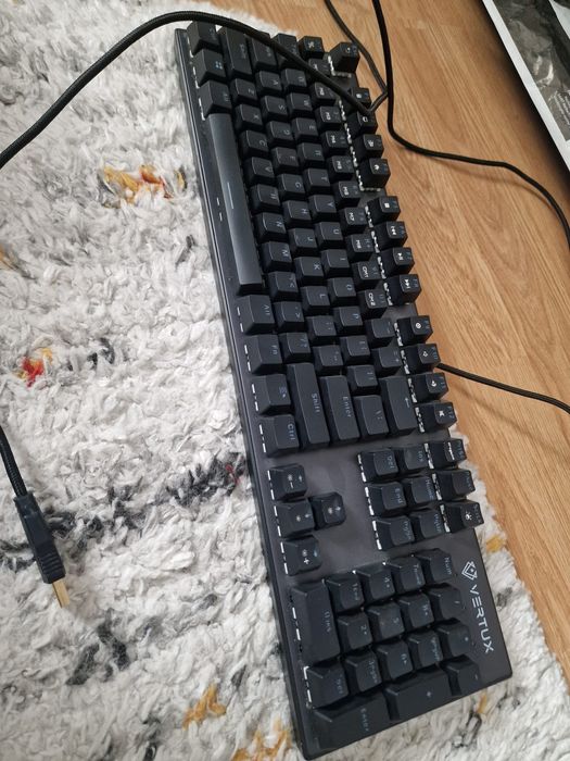Tastatura de gaming Vertux Tactical