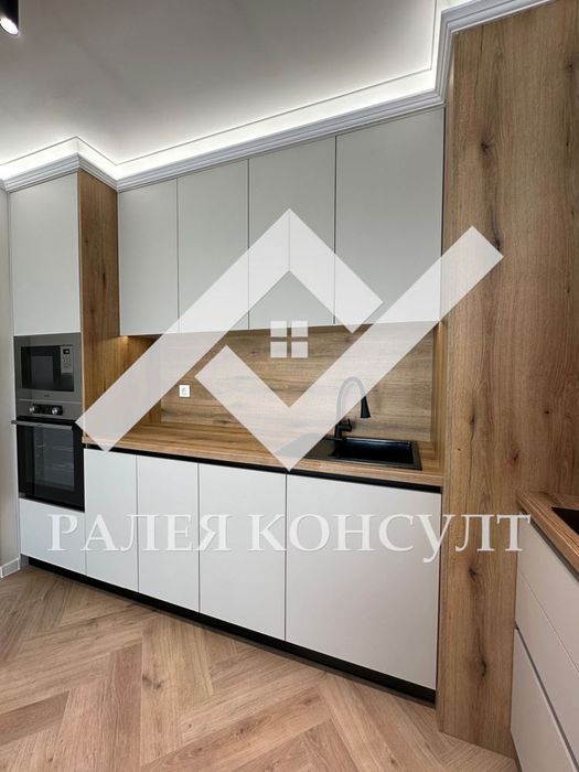 Продава 3-стаен, кв. Каменица 2