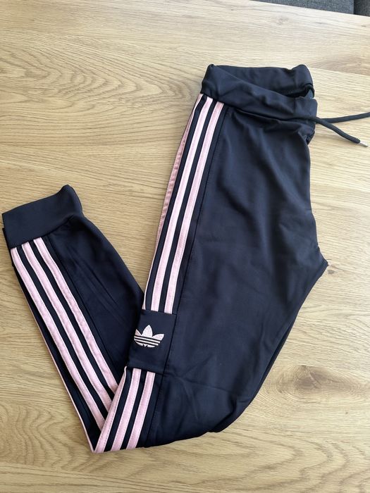 Спортен комплект Adidas