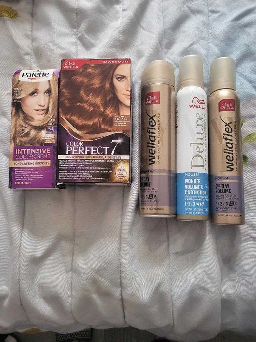 Vopsea de par si fixativ