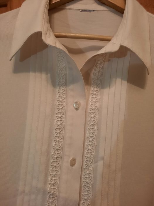 Cămașă dama alba cu broderie mărimea 42-44