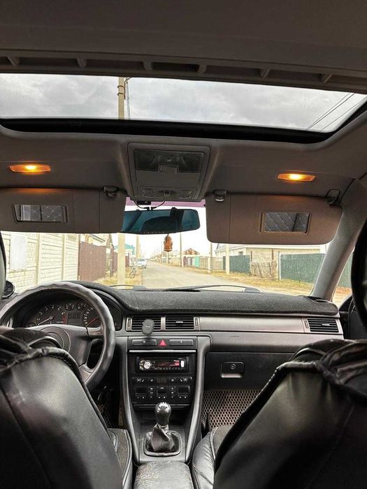Продам автомобиль Audi A6 C5 (универсал)