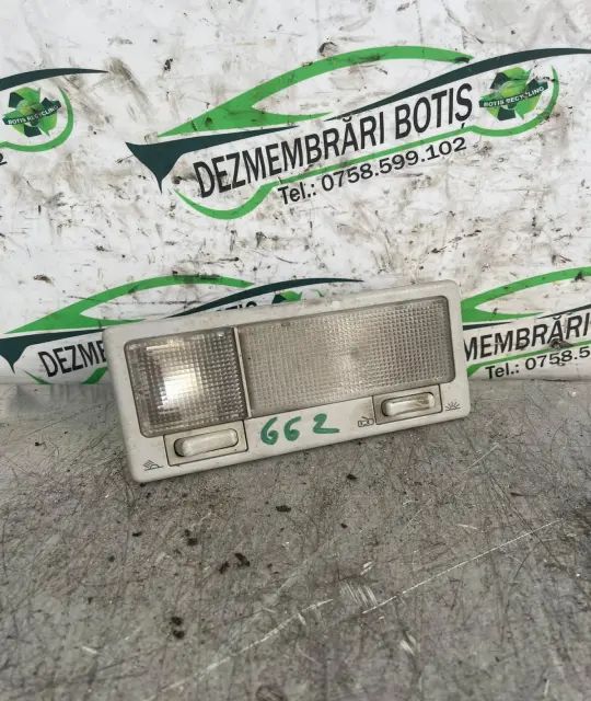 Plafoniera centru 357 947 111 C Volkswagen VW Golf 1995
