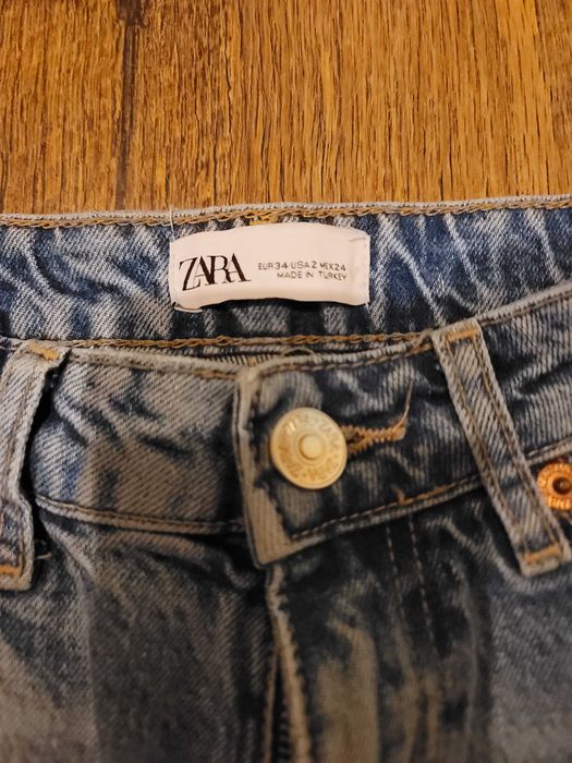 Дънки Zara от последната колекция