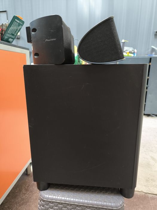 Субуфер Pioneer  S-21W