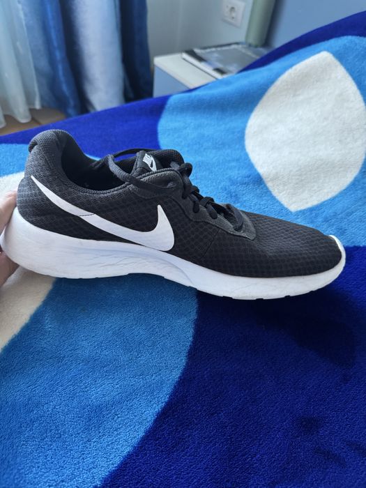Vând Nike Tanjun 47