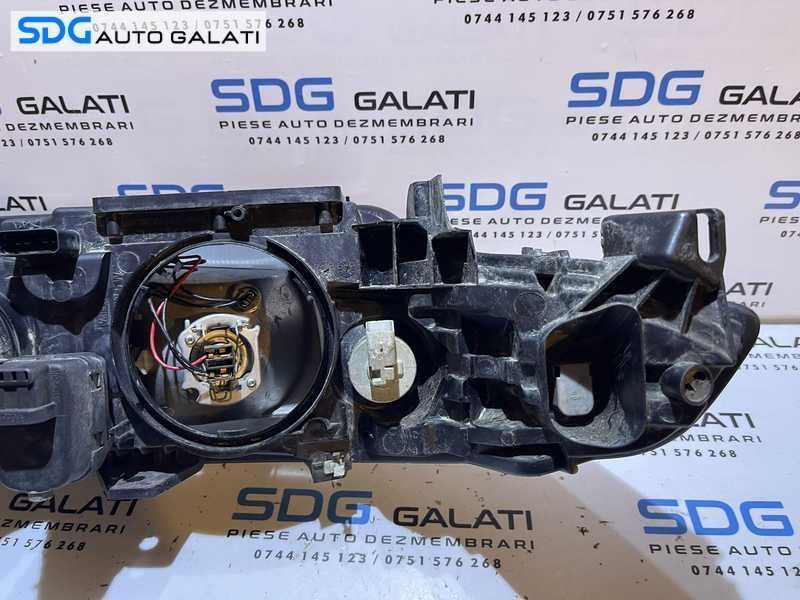 Far Stanga Halogen Renault Laguna 2 2001 - 2007 Cod 7701048927