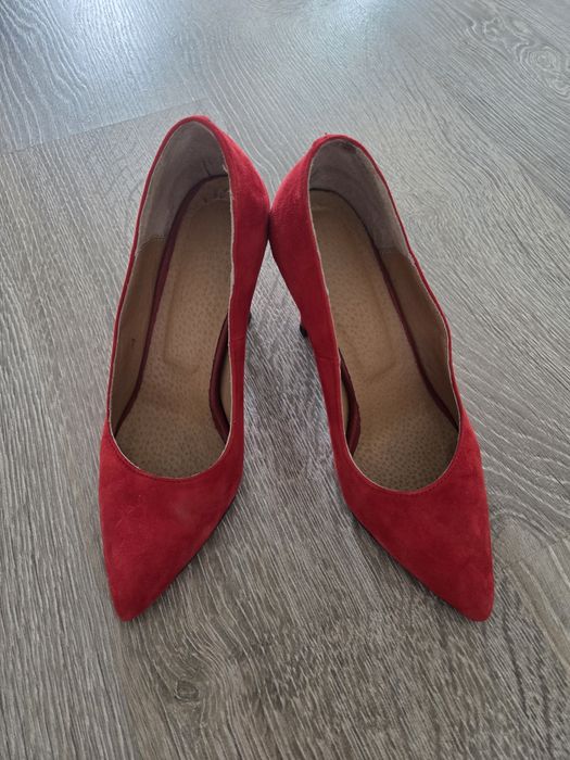 Pantofi piele naturală- marimea 34