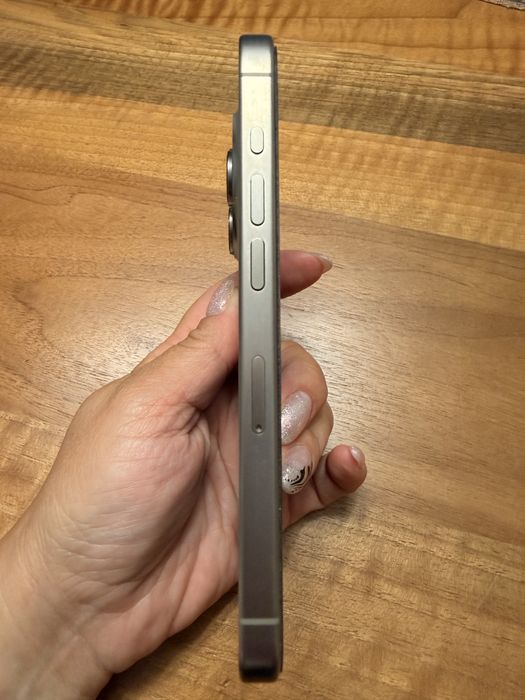 Iphone 15 pro -ползван в отлично състояние