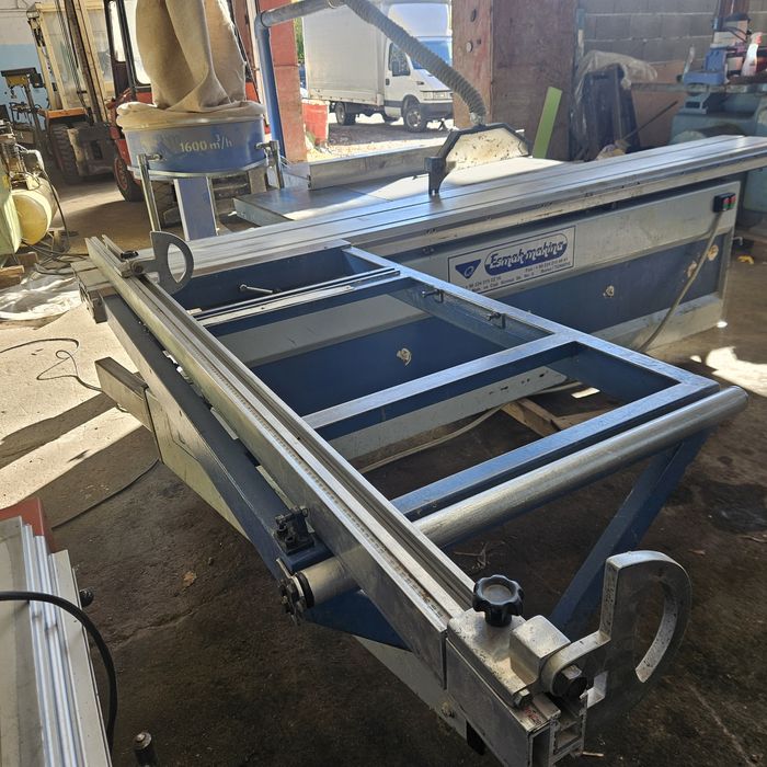 форматно разкройващ циркуляр 3200мм.с аспирация