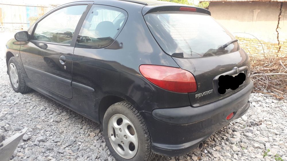 Peugeot 206 на части
