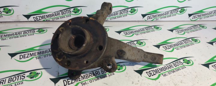 Fuzeta fata dreapta Dacia Logan prima generatie (facelift)