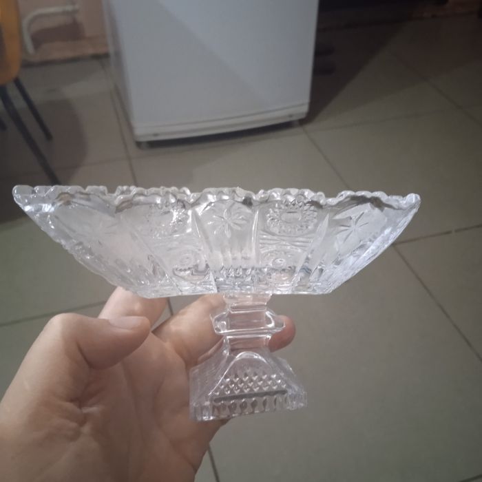 Вазы, конфетницы