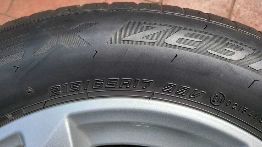 Jante Audi 215/65R17 99V