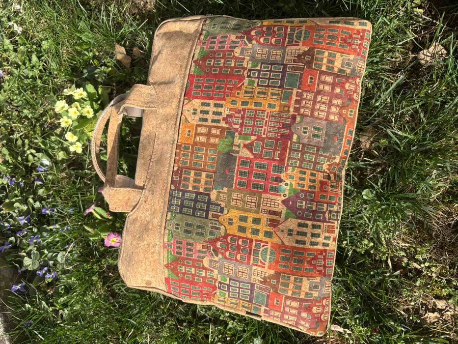 Чанта за лаптоп от Еко коркова кожа