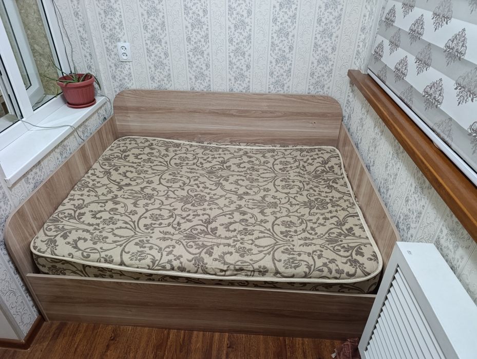 Продаётся кровать детская.