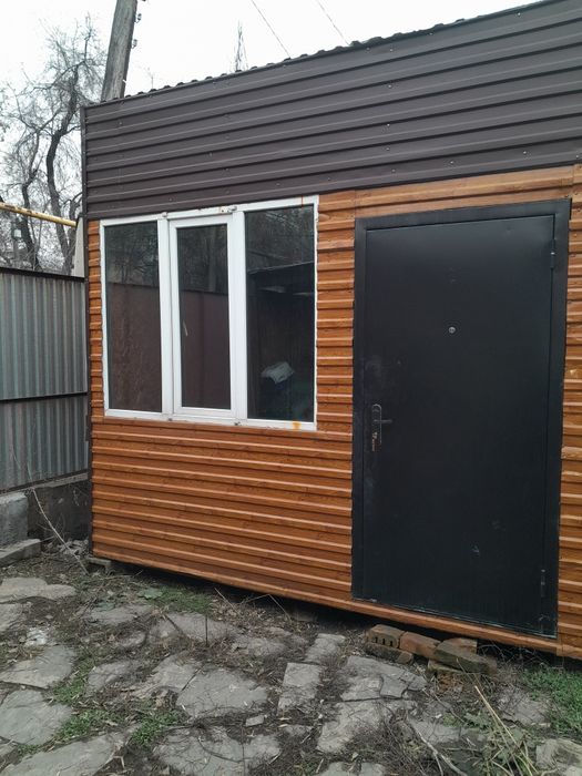 Продам киоск контейнер.