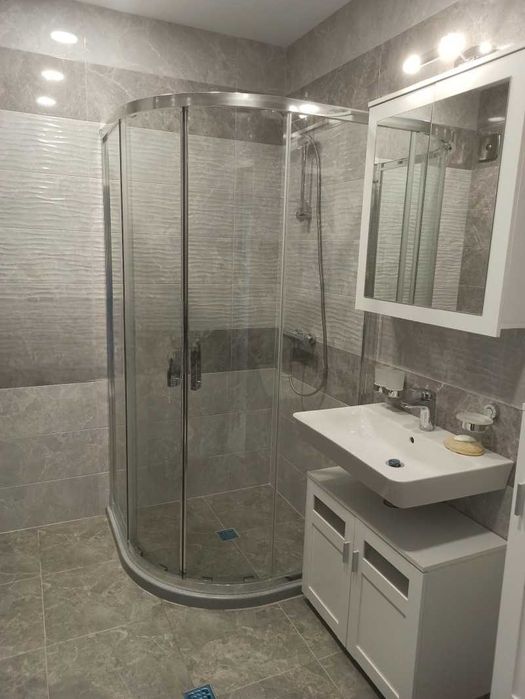 Дава се под наем Тристаен апартамент в София, Дианабад - 124 кв.м за 1500 € - Снимка #9