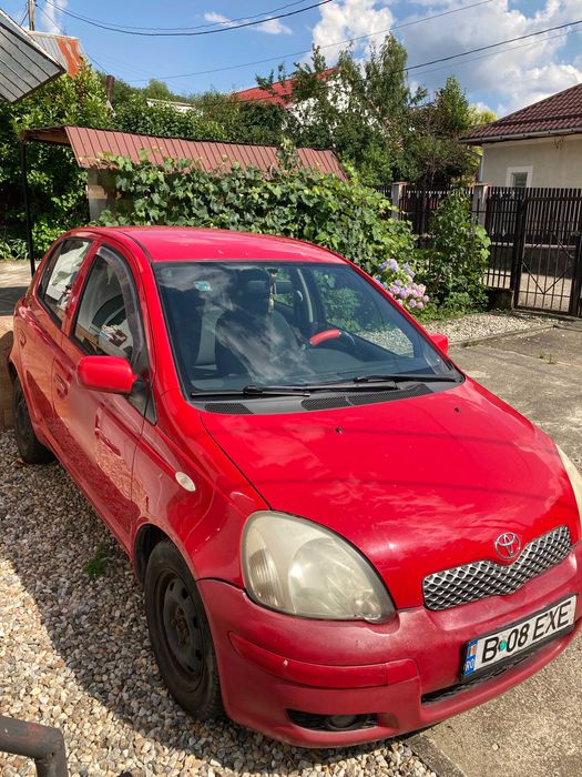 Toyota Yaris 2003 [OCAZIE!!! De Reparat]