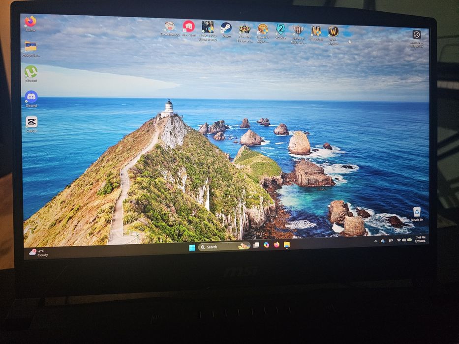 Геймърски  msi Katana 15  Nvidia 5070 32gb RAM Intel Core i9-14900