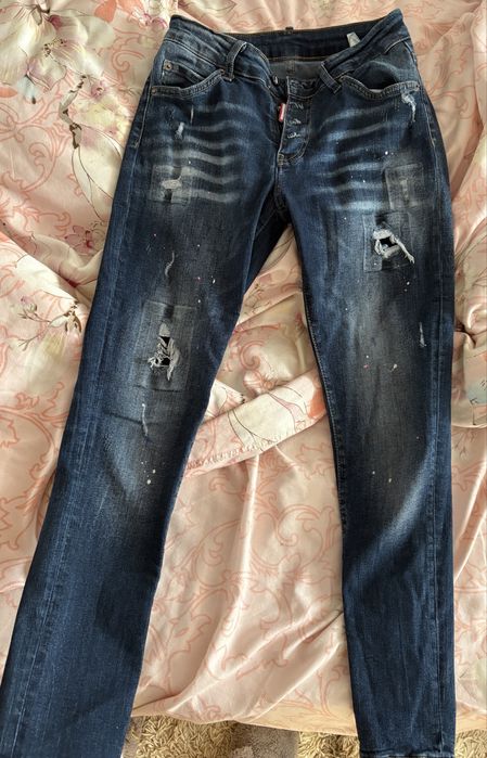 Vand Blugi dsquared2 dama