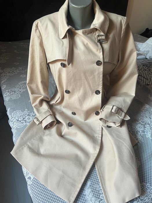 Hugo Дамски Шлифер/Тренчкот 42/44